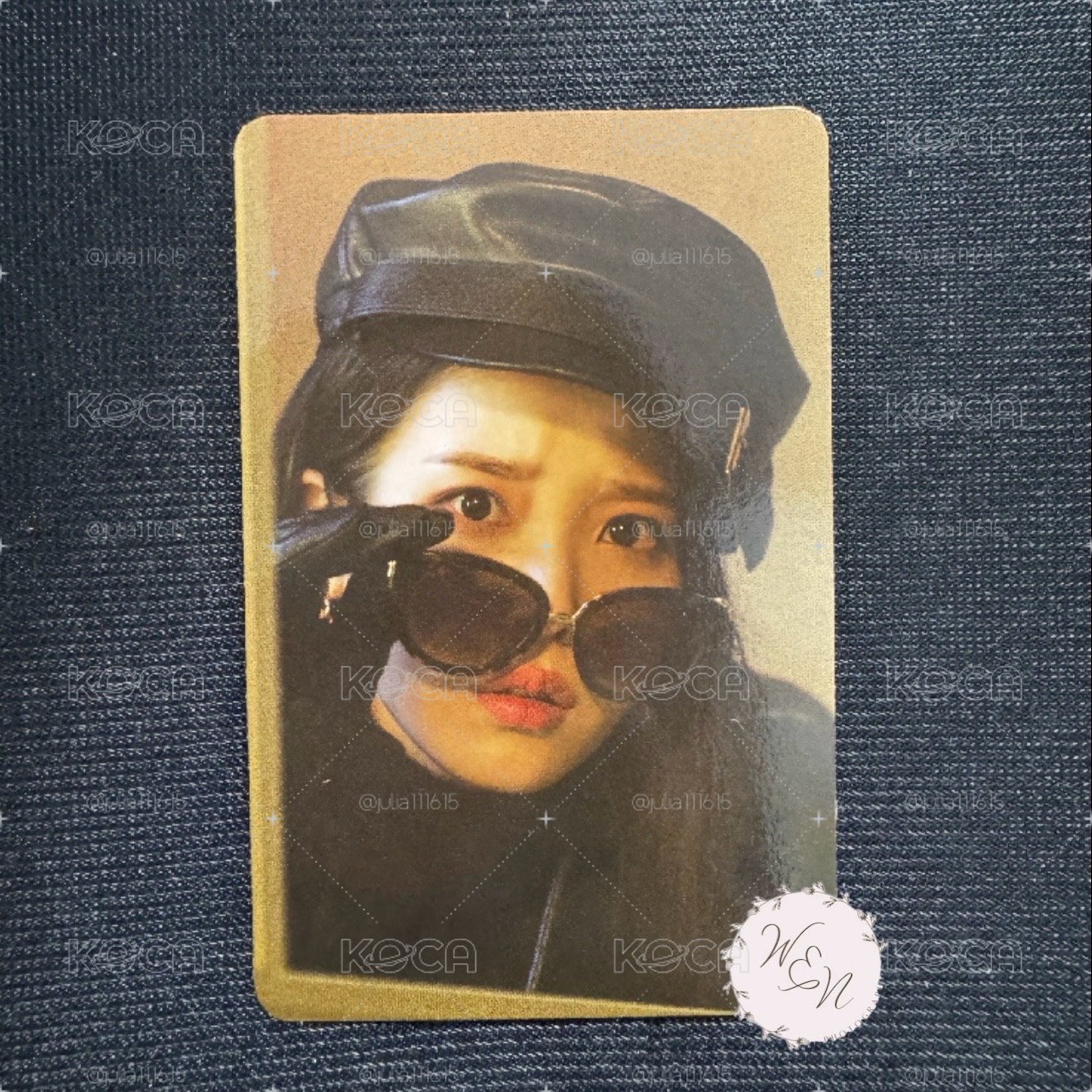 IU 李知恩 2021 Celebrity 鐵盒小卡