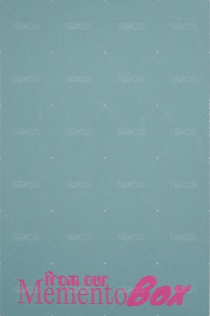 from our Memento Box 專輯卡 迷五 Weverse版彩煐 背面