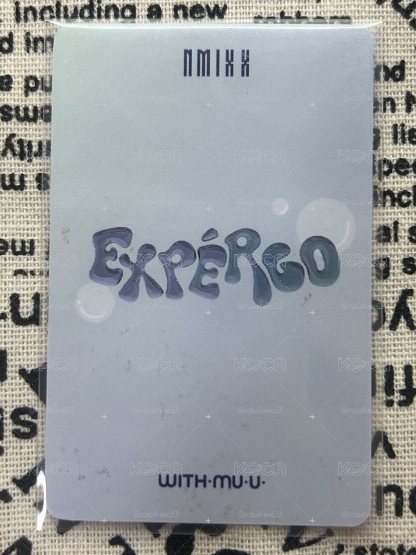 NMIXX WM海軍圭（背後有汙漬）