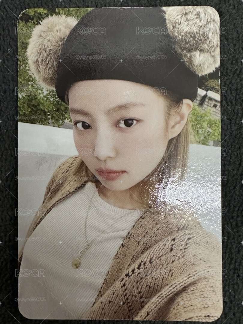 BORN PINK灰版 JENNIE專卡