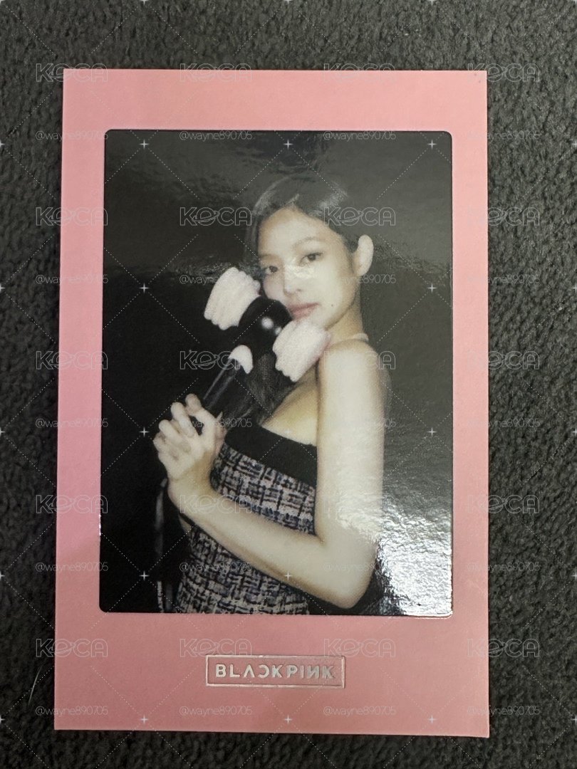 BLACKPINK JENNIE手燈卡