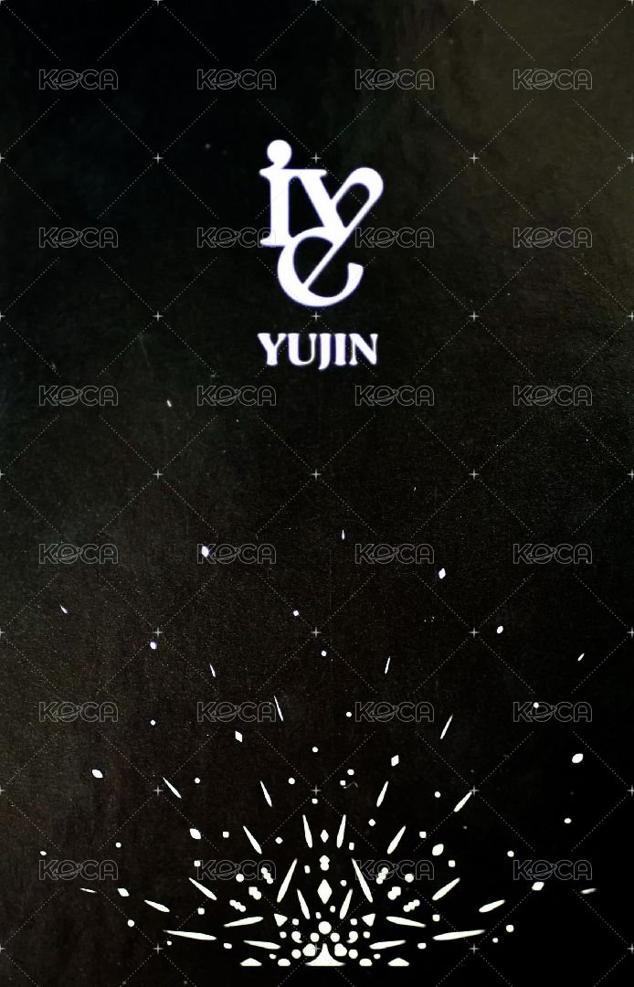 周邊卡 IVE STARSHIP ver.B 背面