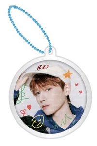 Knock On 巡迴 鑰匙圈吊飾 CAN BADGE KEYRING