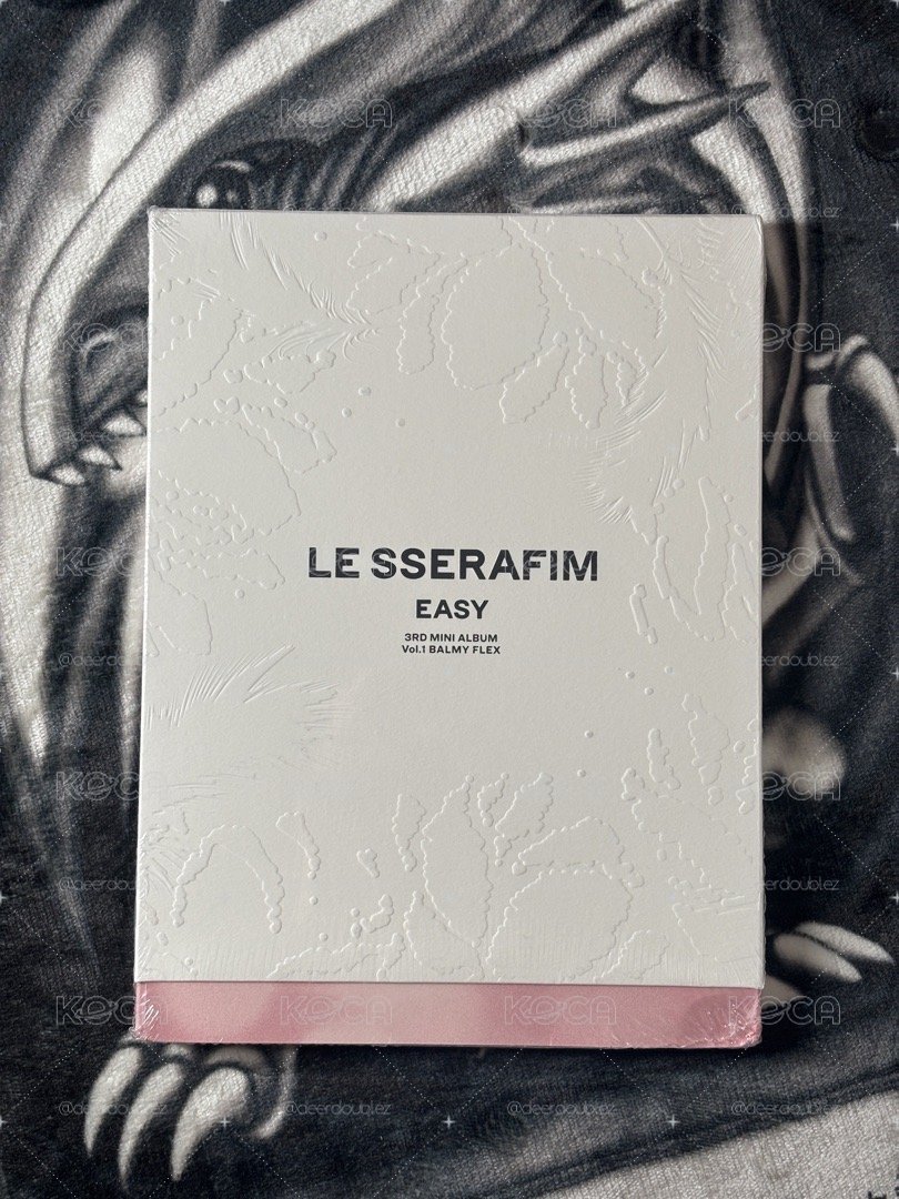 LE SSERAFIM EASY 一般版粉版 未拆專🔆