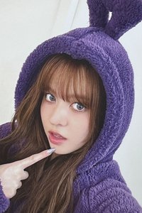 Fe3O4: FORWARD sw 7.0 簽售卡 天線寶寶莉