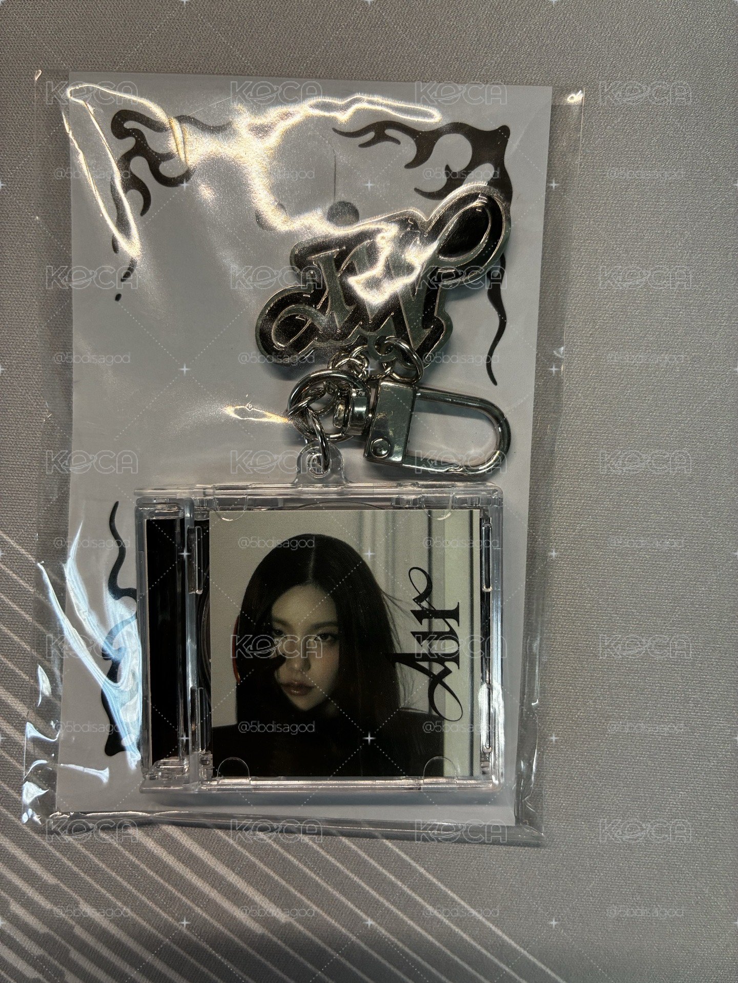 itzy yeji Air快閃店鑰匙圈