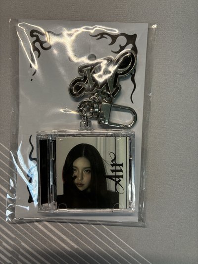 itzy yeji Air快閃店鑰匙圈