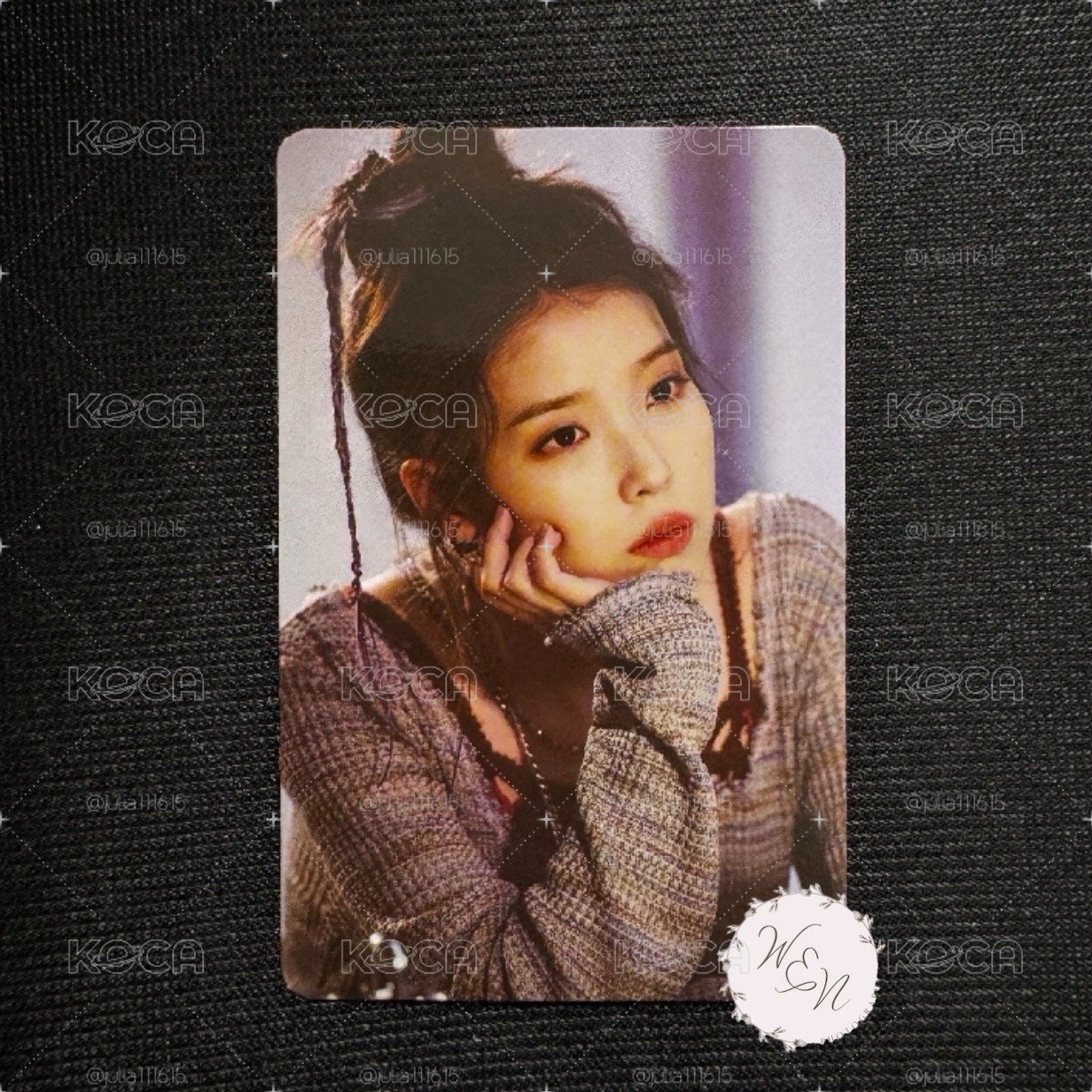 IU 李知恩 2021 Celebrity 鐵盒小卡